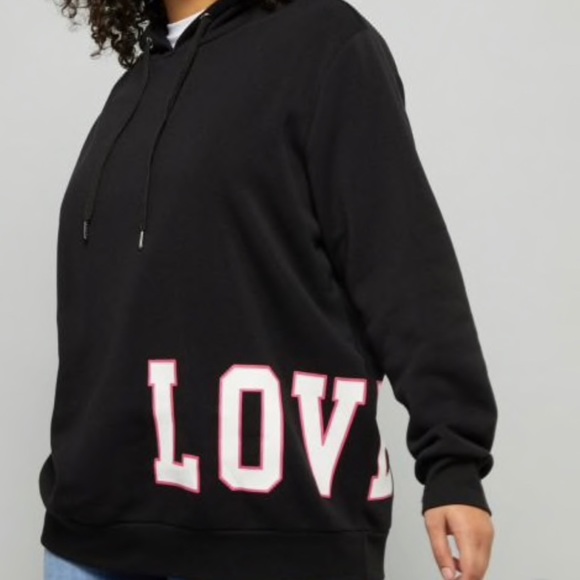 Rue21 Tops - Rue 21 Rue+ Plus Size 3X Black Hoodie Love Graphic